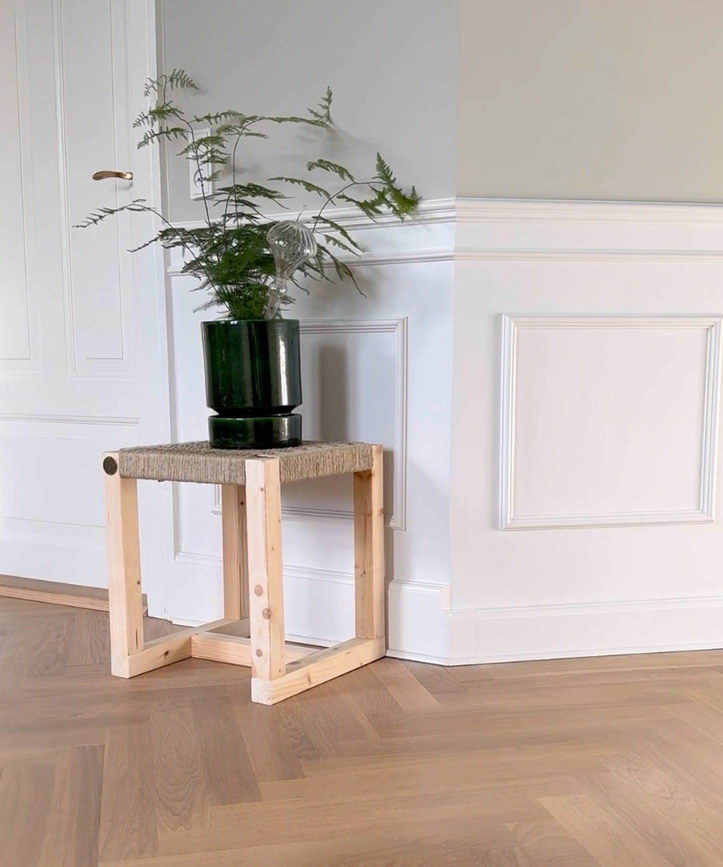 Braid-Your-Own DIY Stool
