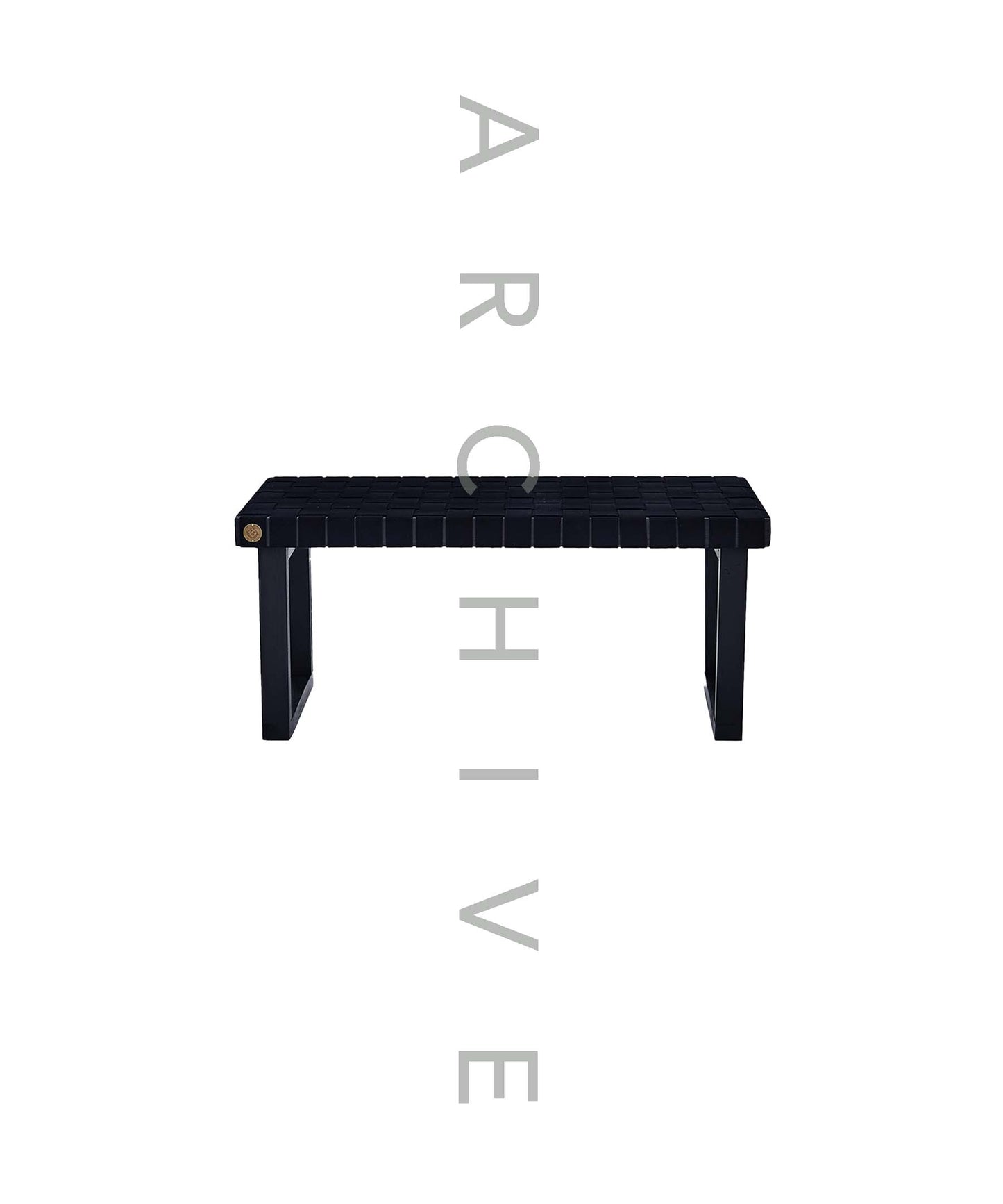 (Archive) Luna Bench, Small, Black, 01