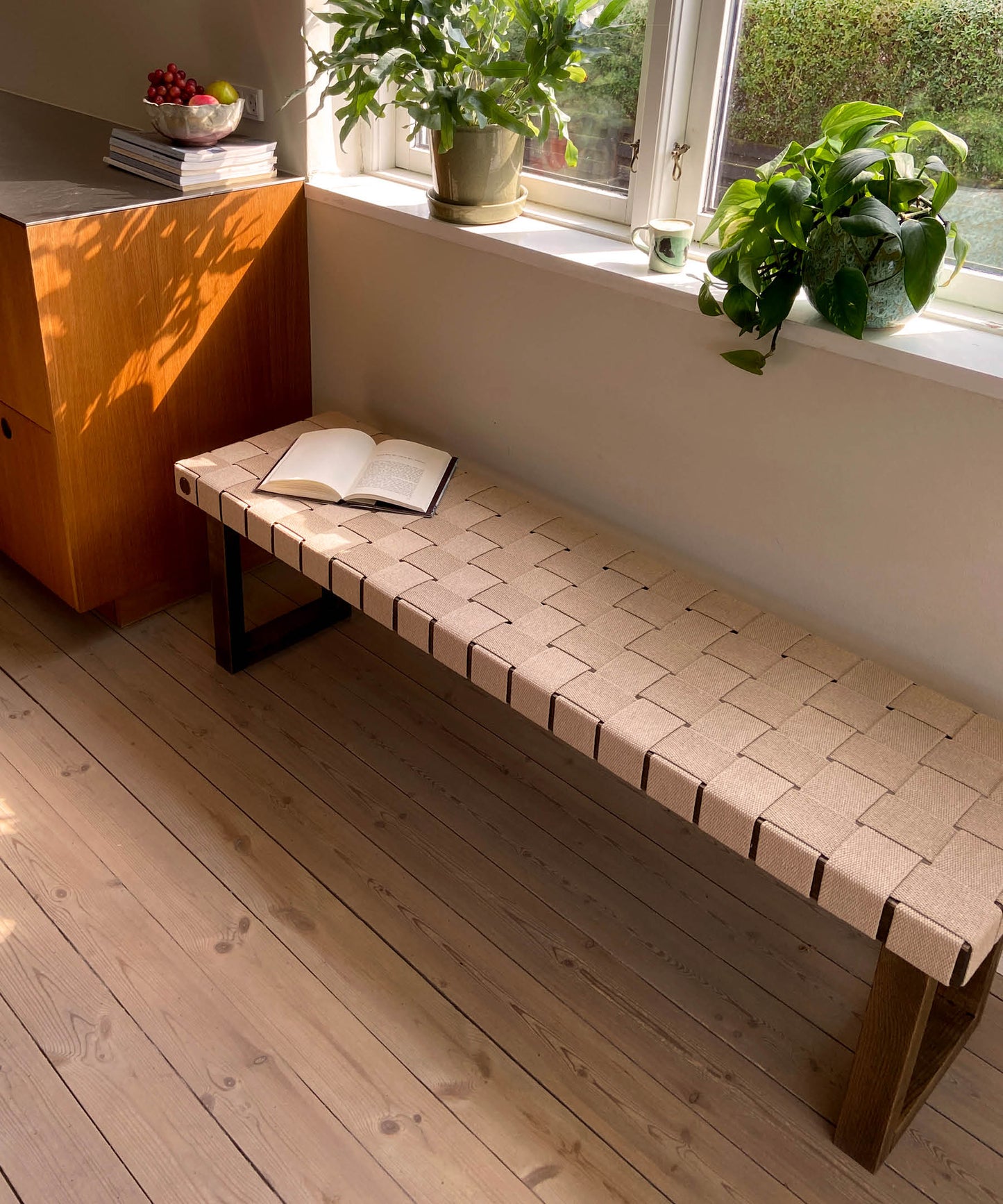 Luna Bench, Medium, Smoked