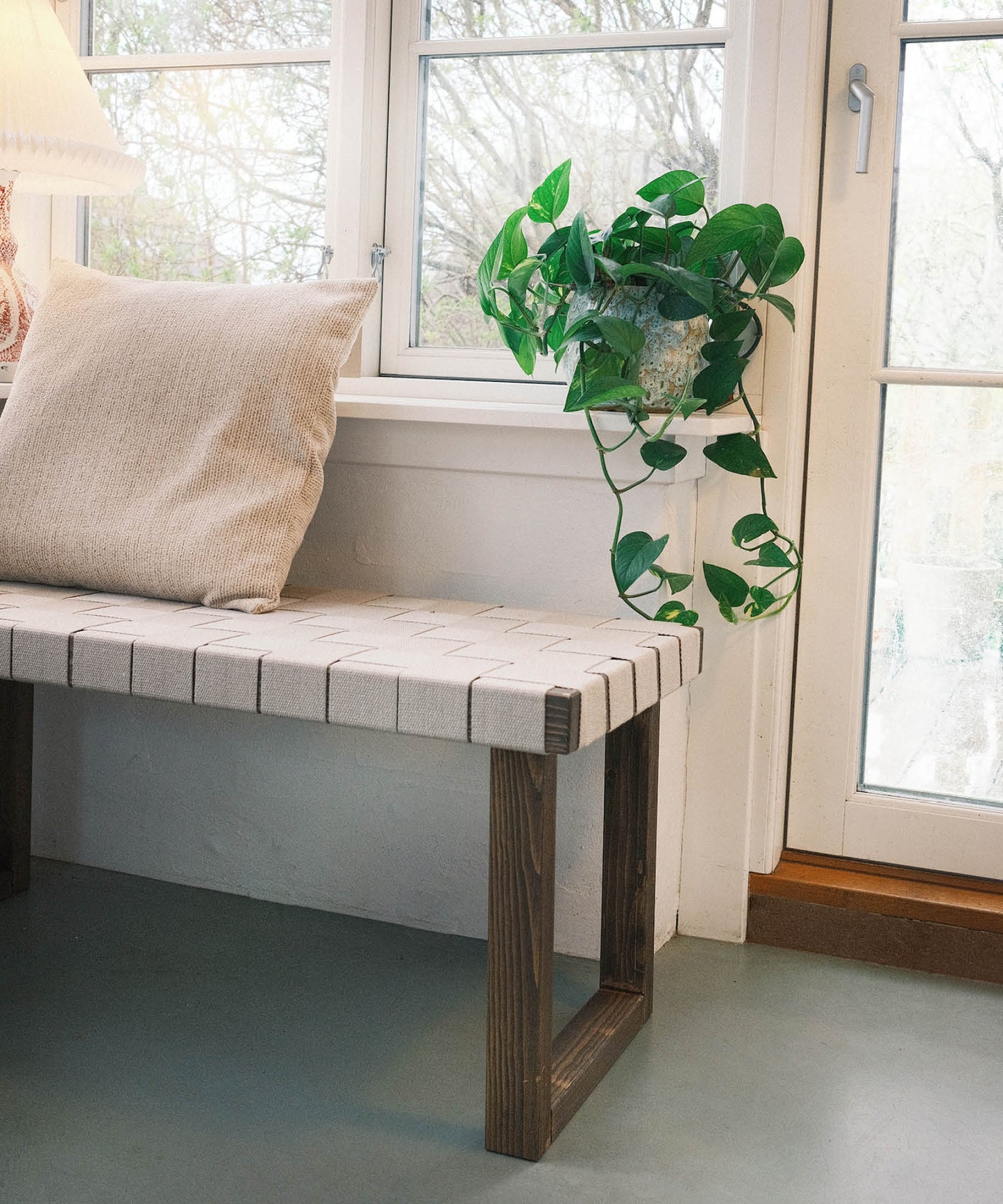 Luna Bench, Medium, Smoked