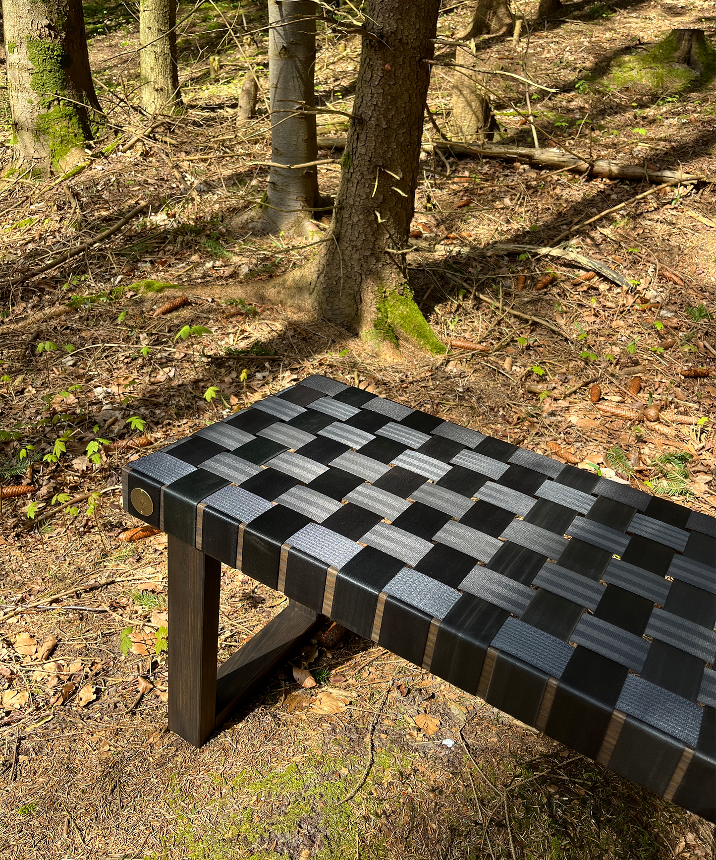 Outdoor Collection Luna Bench, Medium, Smoke/Black